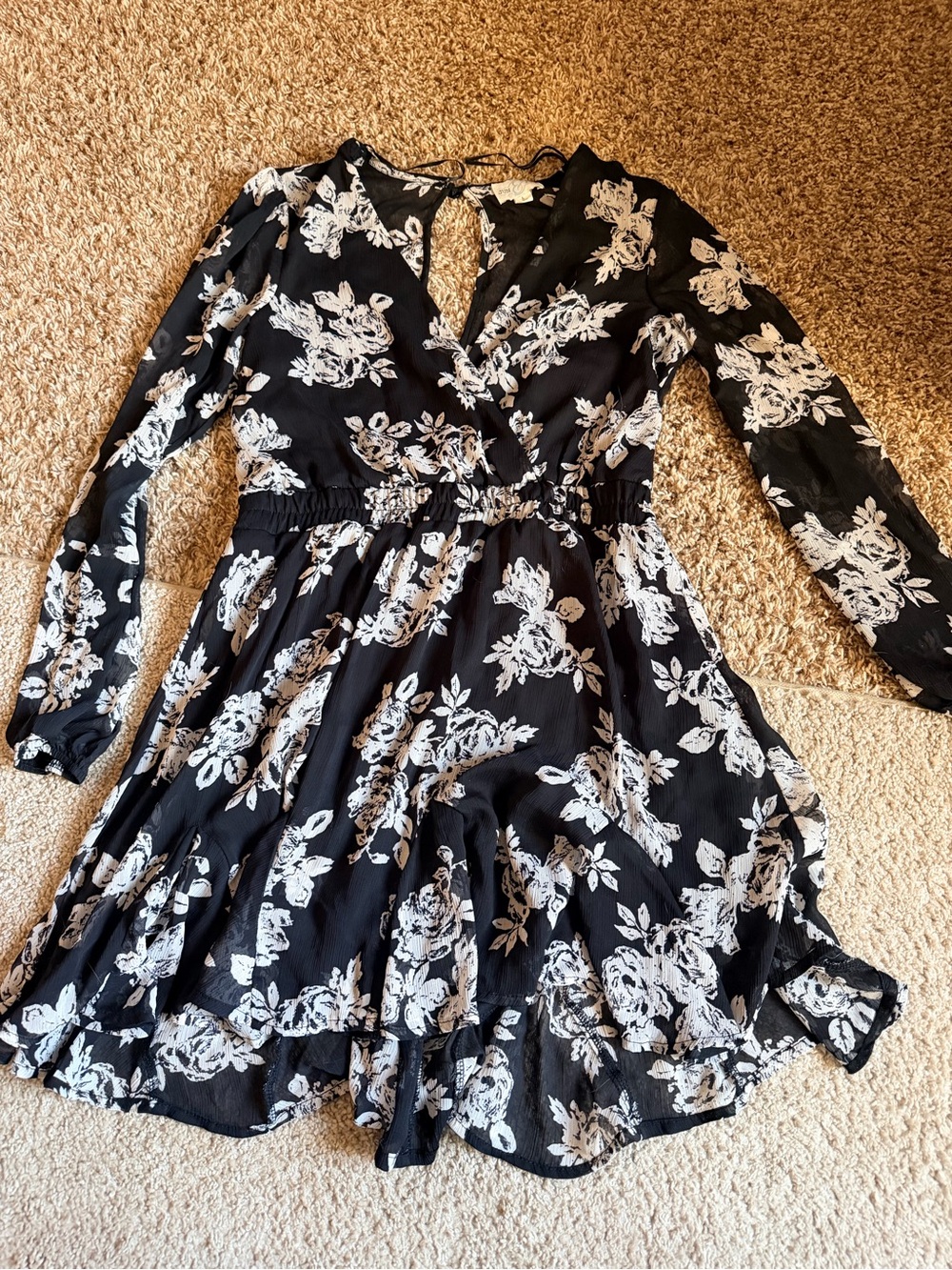 Black & White Floral Mini Dress with Long Sleeves